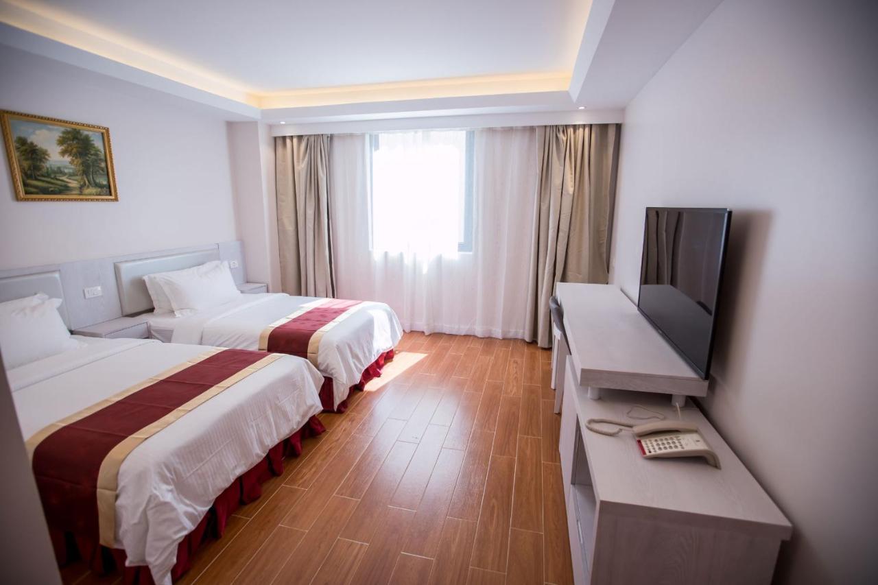 Hotel Americano Garapan Εξωτερικό φωτογραφία